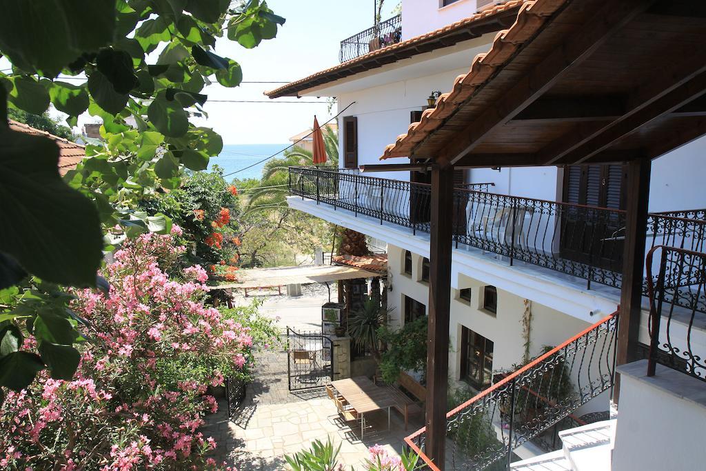 Pension Aldebaran Hotel Potos Ngoại thất bức ảnh