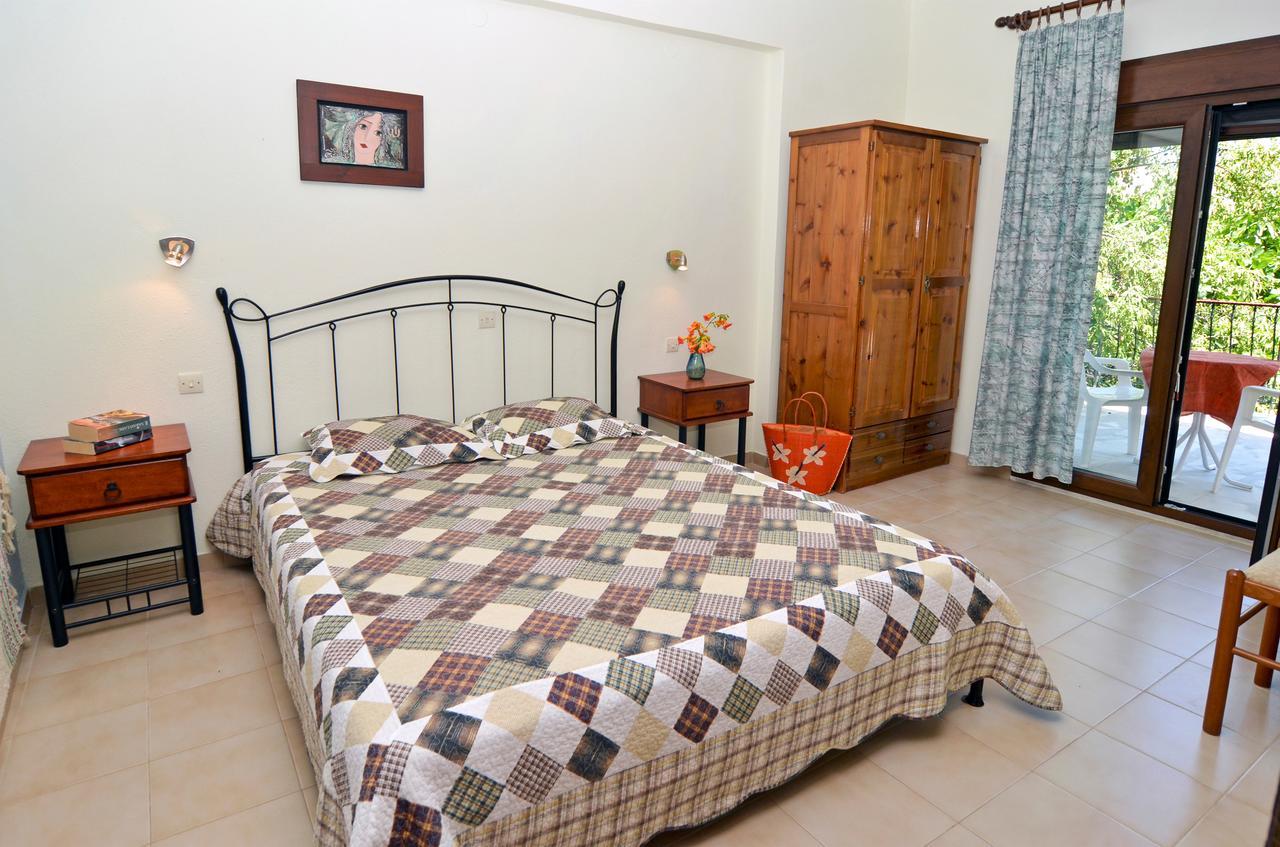 Pension Aldebaran Hotel Potos Ngoại thất bức ảnh